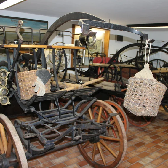 FFW Roding Pferdewagen.JPG